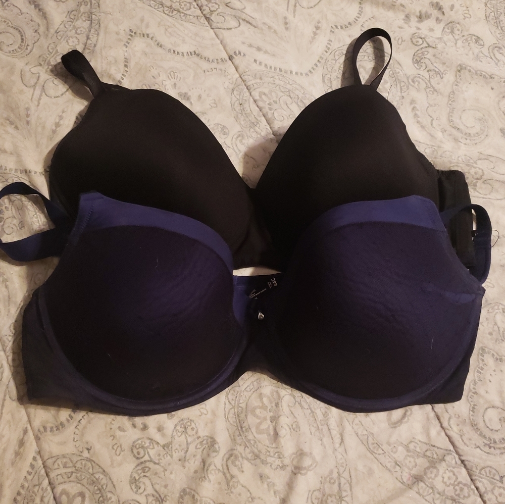2 full coverage bras